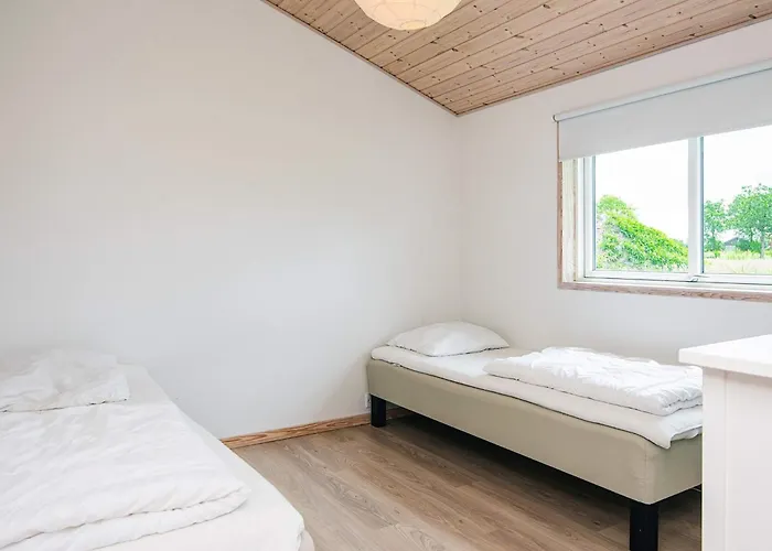 Scandinavian Lakeside Retreat-by Traum Dom wakacyjny Ansager