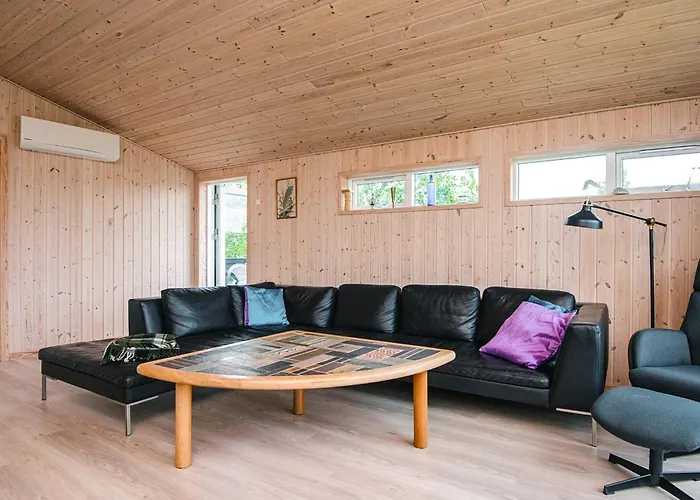 Scandinavian Lakeside Retreat-by Traum Dom wakacyjny Ansager