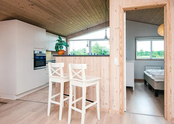 Dom wakacyjny Scandinavian Lakeside Retreat-by Traum Ansager