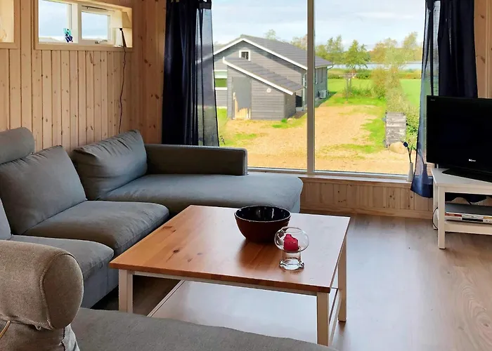 Scandinavian Lakeside Retreat-by Traum *